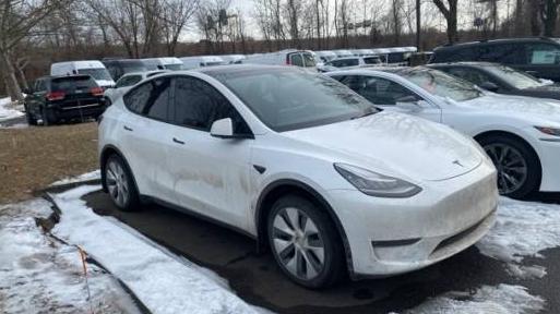 TESLA MODEL Y 2023 7SAYGDEE2PA120498 image